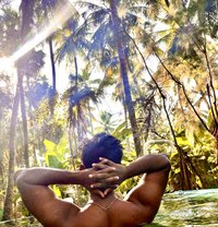 Mightybee - Acompañantes masculino in Bangalore