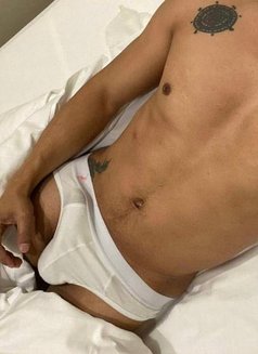 Miguel - Male escort in Hong Kong Photo 19 of 25