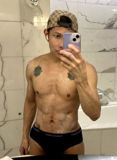 Miguel - Male escort in Hong Kong Photo 21 of 25