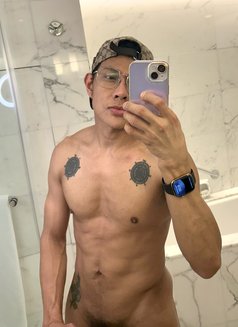 Miguel - Male escort in Hong Kong Photo 25 of 25