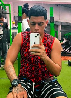 Miguel Ortega - Male companion in Cúcuta Photo 2 of 3