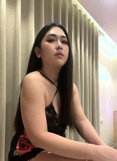 Miguel - masseuse in Riyadh Photo 3 of 6