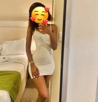 Shirleen - escort in Muscat