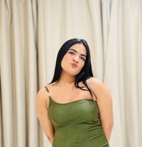 Priya doll - puta in Dubai