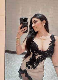 Mihel munoz - escort in New Delhi Photo 3 of 4