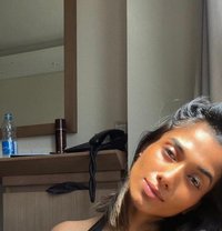 Mihii - escort in Muscat