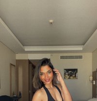 Mihii - escort in Muscat