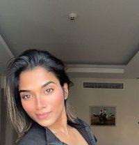 Mihii - escort in Muscat