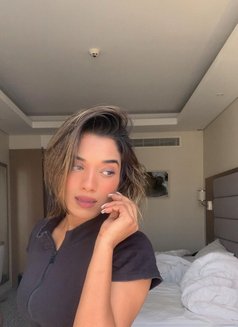 Mihii - escort in Muscat Photo 3 of 5