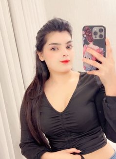 Mihika Mishra - escort in Abu Dhabi Photo 1 of 2