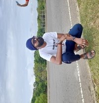 Mihiranga - Male escort in Colombo