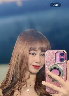 Miho - puta in Taichung Photo 2 of 3