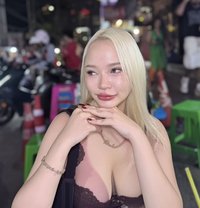 Mii - puta in Pattaya Photo 13 of 15