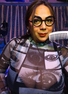 Miia Live on Cam - Acompañantes transexual in Manila Photo 7 of 16