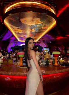 MiJANG - Transsexual escort in Jeddah Photo 6 of 7