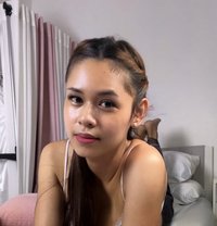 Mika - puta in Manila