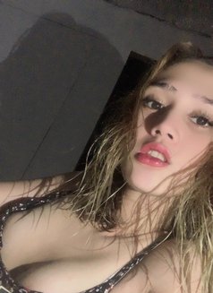 Mika - Transsexual escort in Manila Photo 1 of 7