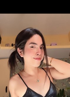 Mika - Transsexual escort in Bangalore Photo 12 of 20