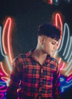 Mika - Male escort in Kolkata Photo 6 of 8
