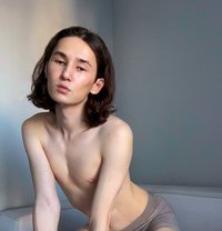 Mika - Acompañantes masculino in İstanbul