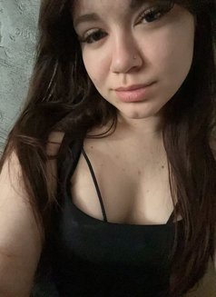 Mika - escort in Hong Kong Photo 1 of 6