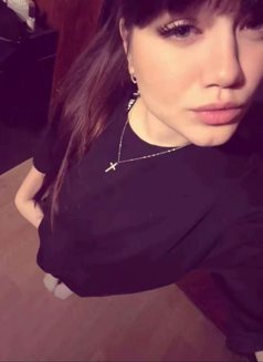 Mika - escort in Hong Kong Photo 6 of 6