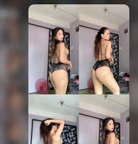 Mika santos - escort in Manila