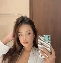 Mika santos - escort in Manila