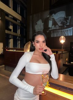 Mika Feminine - Transsexual escort in Tokyo Photo 29 of 29