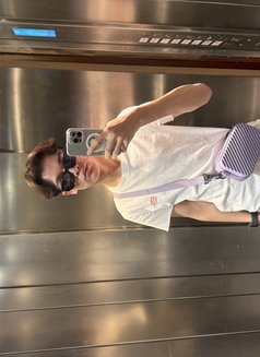 Mika twink - Acompañantes masculino in Antwerp Photo 21 of 21