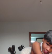 Mikapee - Transsexual escort in Nairobi