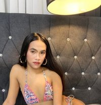 Mikay - Transsexual escort in Makati City