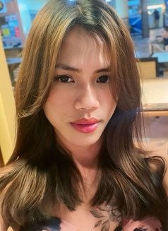 DOMINANT Mikaela - Transsexual escort in Manila Photo 1 of 7