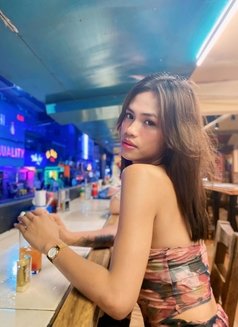 DOMINANT Mikaela - Transsexual escort in Manila Photo 7 of 7