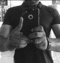 Mike D - for BBW & Mature Ladies - Male adult performer in Colombo