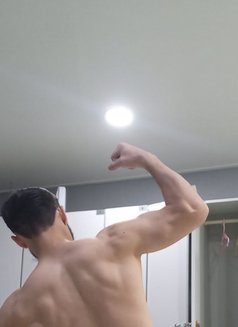 Mike - Male escort in Seoul Photo 2 of 2