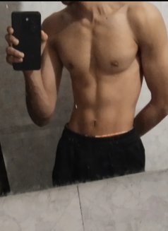 Mike - Male escort in Abu Dhabi Photo 1 of 1
