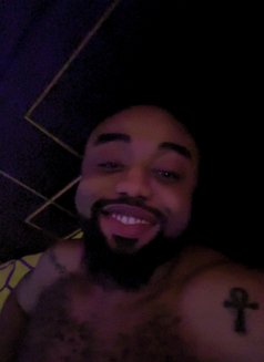 Mike - Male escort in Abu Dhabi Photo 4 of 5