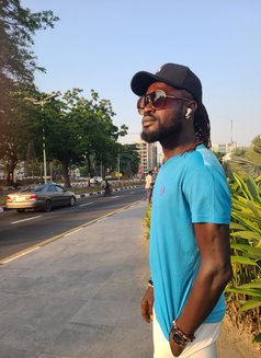 Mike Jay - Acompañantes masculino in Lagos, Nigeria Photo 4 of 4