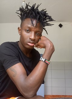 Mike - Male escort in Nairobi Photo 5 of 5