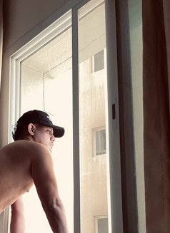 MIKE last days! - Male escort in Doha Photo 5 of 5