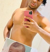 Mike - Male companion in Dubai