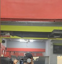 Mikes - Male escort in New Delhi