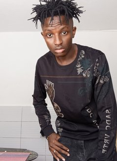 Mike's - Male escort in Nairobi Photo 1 of 3