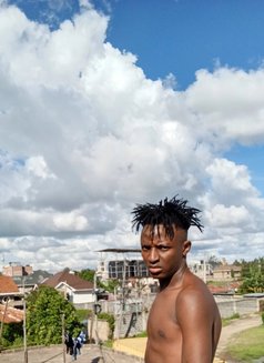 Mike's - Male escort in Nairobi Photo 3 of 3