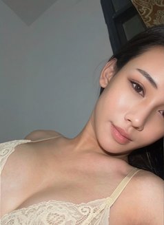 Salimah in Abudabi - masseuse in Abu Dhabi Photo 5 of 10