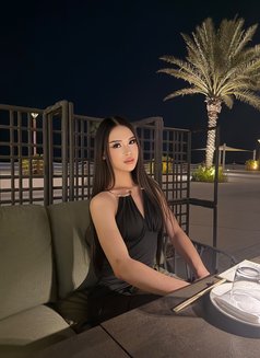 Salimah in Abudabi - masseuse in Abu Dhabi Photo 6 of 10