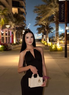 Salimah in Abudabi - masseuse in Abu Dhabi Photo 7 of 10