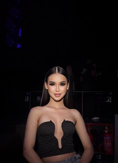 Mikel in Khalifa City A - masseuse in Abu Dhabi Photo 4 of 4