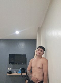 Mikevon - Male escort in Cebu City Photo 2 of 4